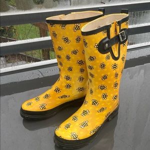 WESTERN CHIEF BUMBLEBEE RAINBOOTS
